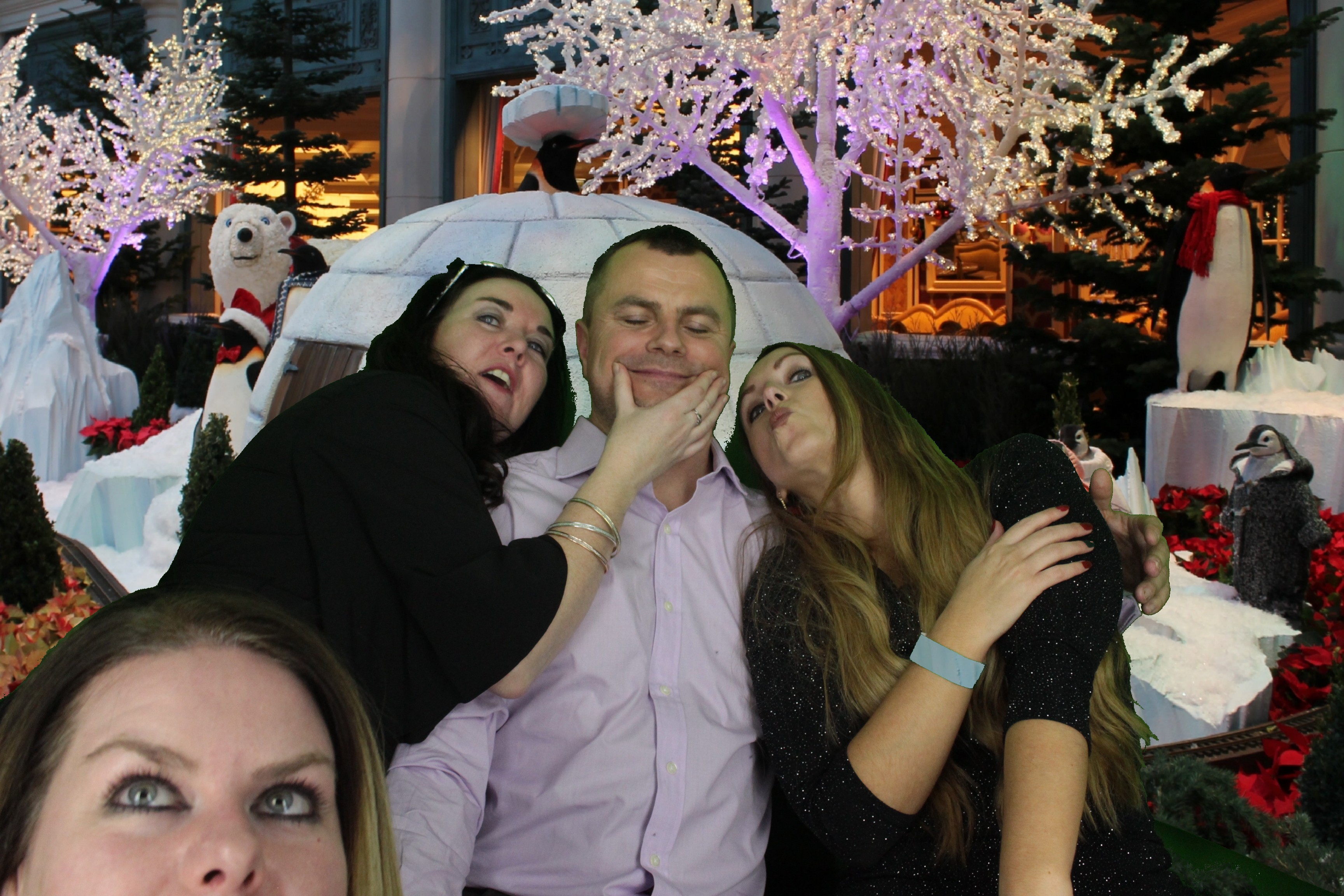 One Line Christmas Party | View more photos from the event at gallery.myphotoboothexperience.co.uk/u/MyPhotoBoothExperienceLtd/One-Line-Christmas-Party